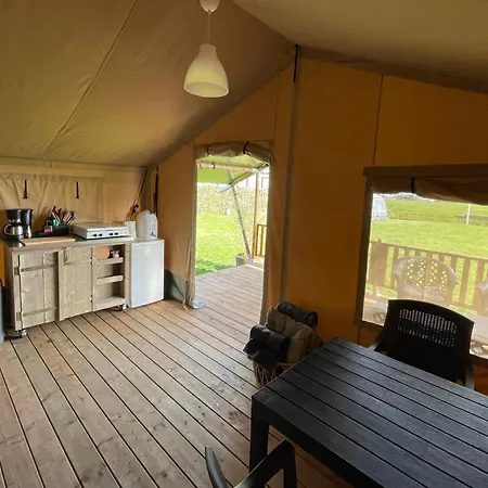 Camping De Hof Van Eeden * Warmond