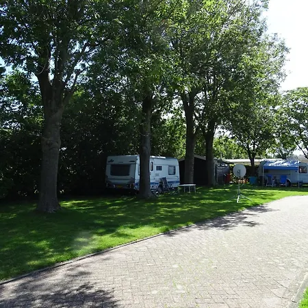Camping De Hof Van Eeden مكان تخييم