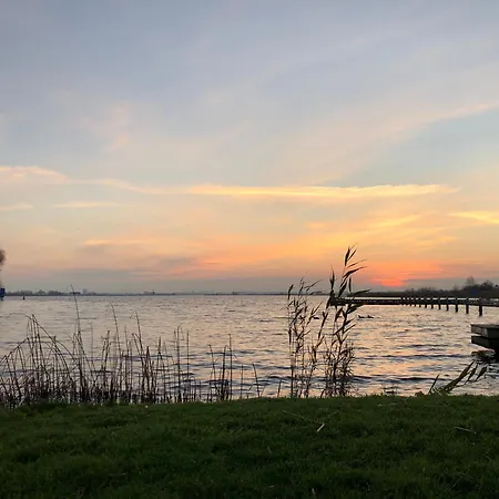 Camping De Hof Van Eeden مكان تخييم