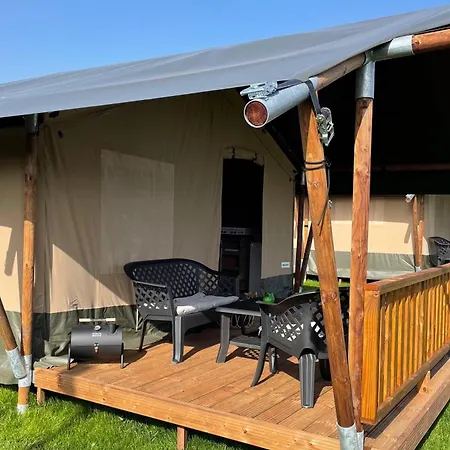 مكان تخييم Camping De Hof Van Eeden *